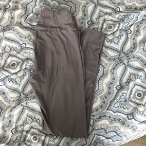 Lularoe Gray OS Leggings